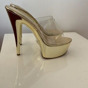 Clear platform Stilettos
